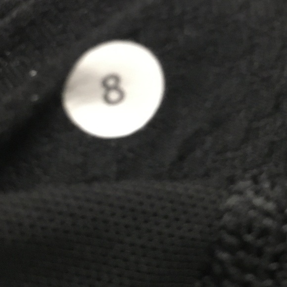 Lululemon Sports Bra Bundle Size 8 Black White Athletic Workout Sporty Gym Yoga - Picture 4 of 10